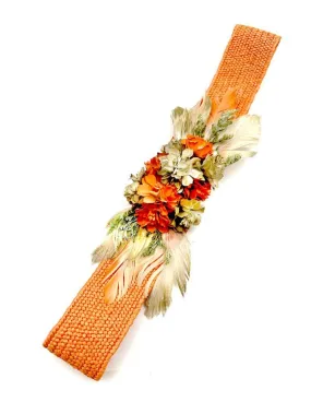 CINTURONES BODAS NARANJAS CON FLORES Y PLUMAS PARA INVITADAS