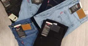 Colección de jeans para mujer Levi's - Nuevo con etiqueta - 2000 piezas disponibles