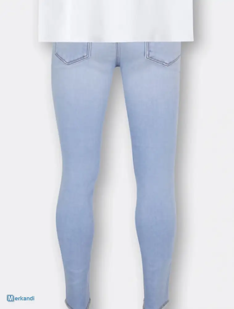 Girls jeans uk store £2.50 - Box 30 pares de tallas mixtas - UK Sizes 4/6/8/10/12/14