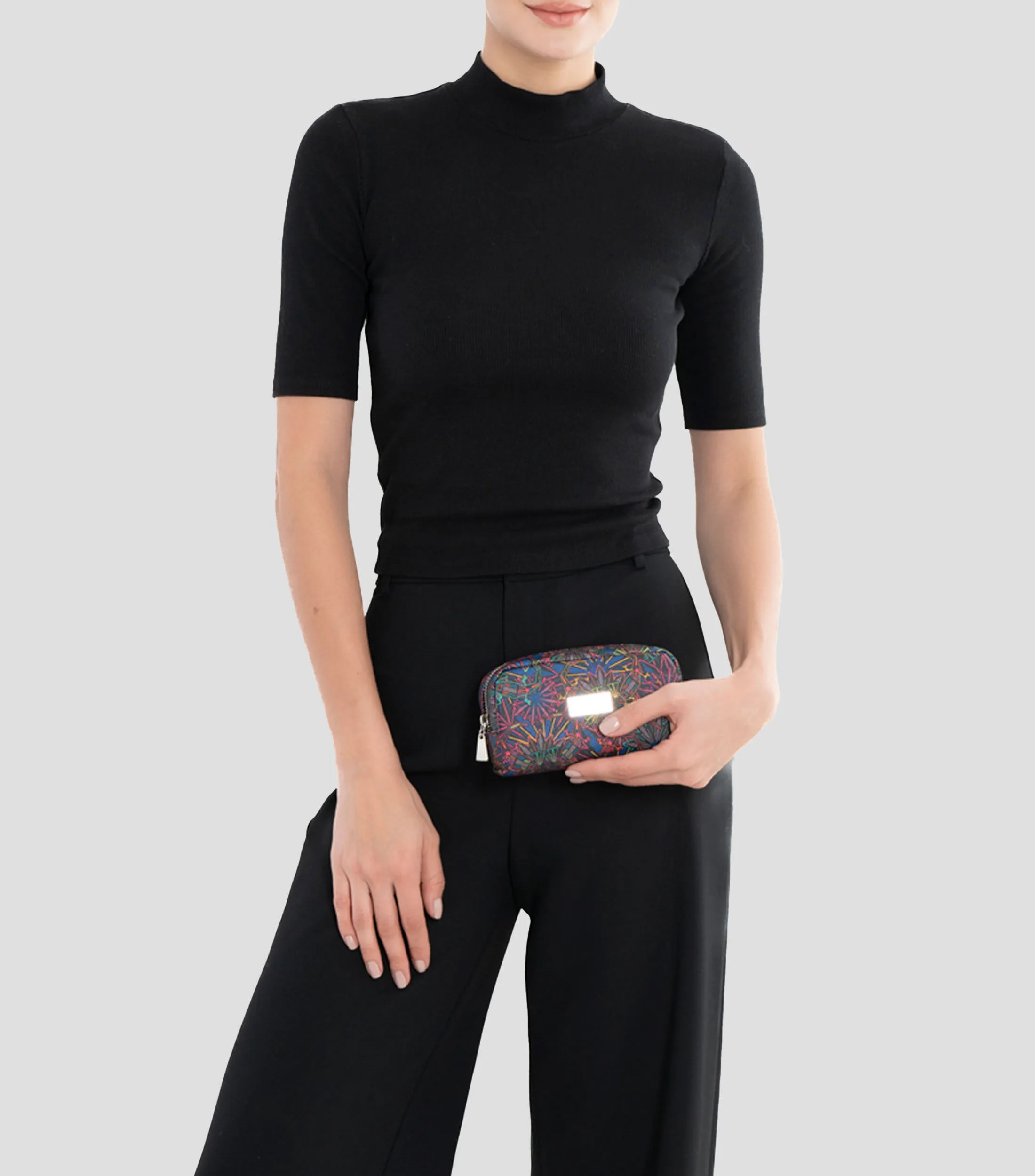 Pineda Covalin Cosmetiquera multicolor Ajolotes estampada Mujer